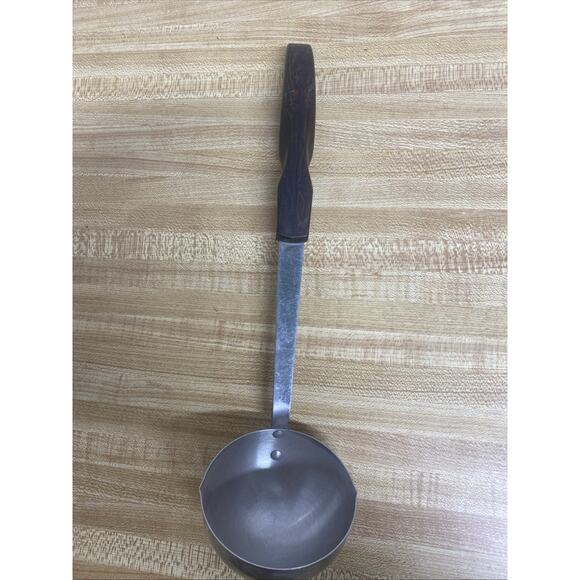 Cutco #15 Ladle Stainless Brown Red Wood Swirl Handle Double Spout USA - Picture 1 of 10
